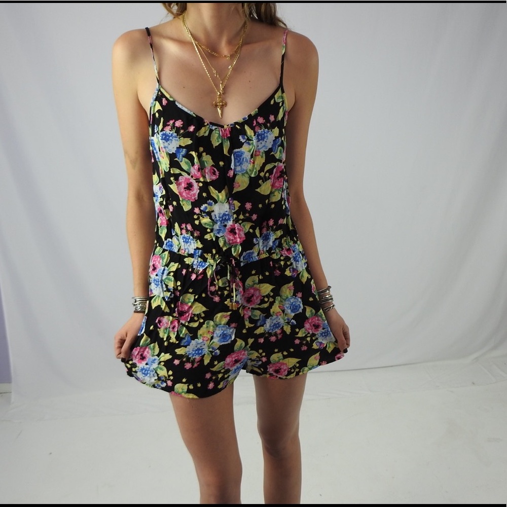 H & M floral Romper with Adjustable tie Waist S/M